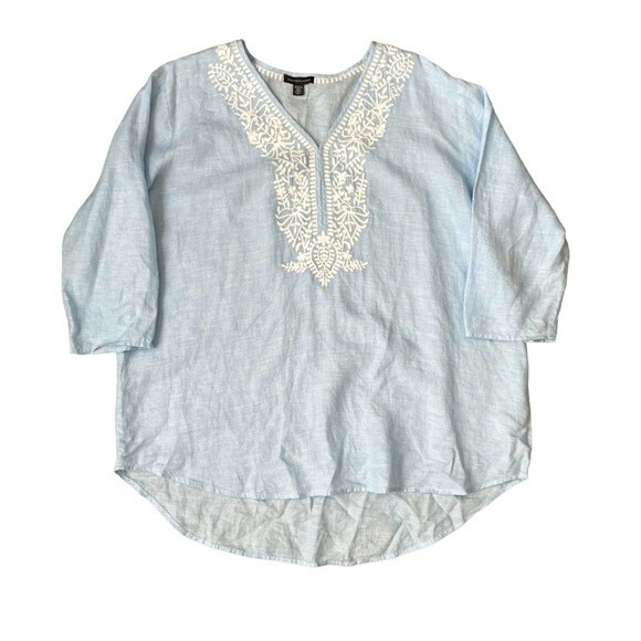 Saks Fifth Avenue Black Label Tops - 100% linen Embroidered Top by Saks Fifth Avenue White and Blue